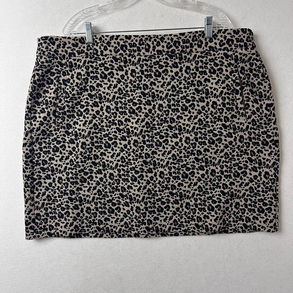Loft Plus Leopard Print Jacquard‎ Mini Skirt Metallic Gold Size 20 Animal Print
